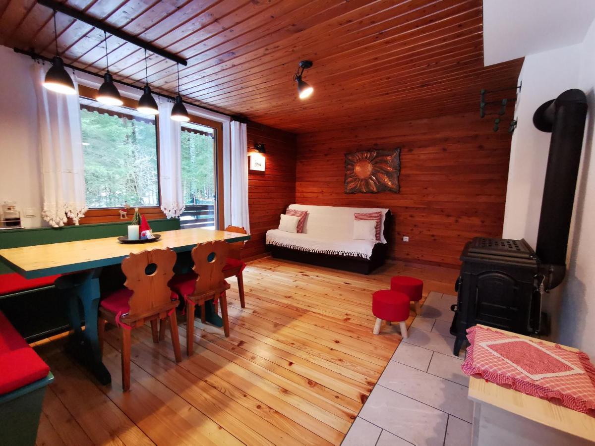 Chalet Via Mons มอยสตรานา ภายนอก รูปภาพ